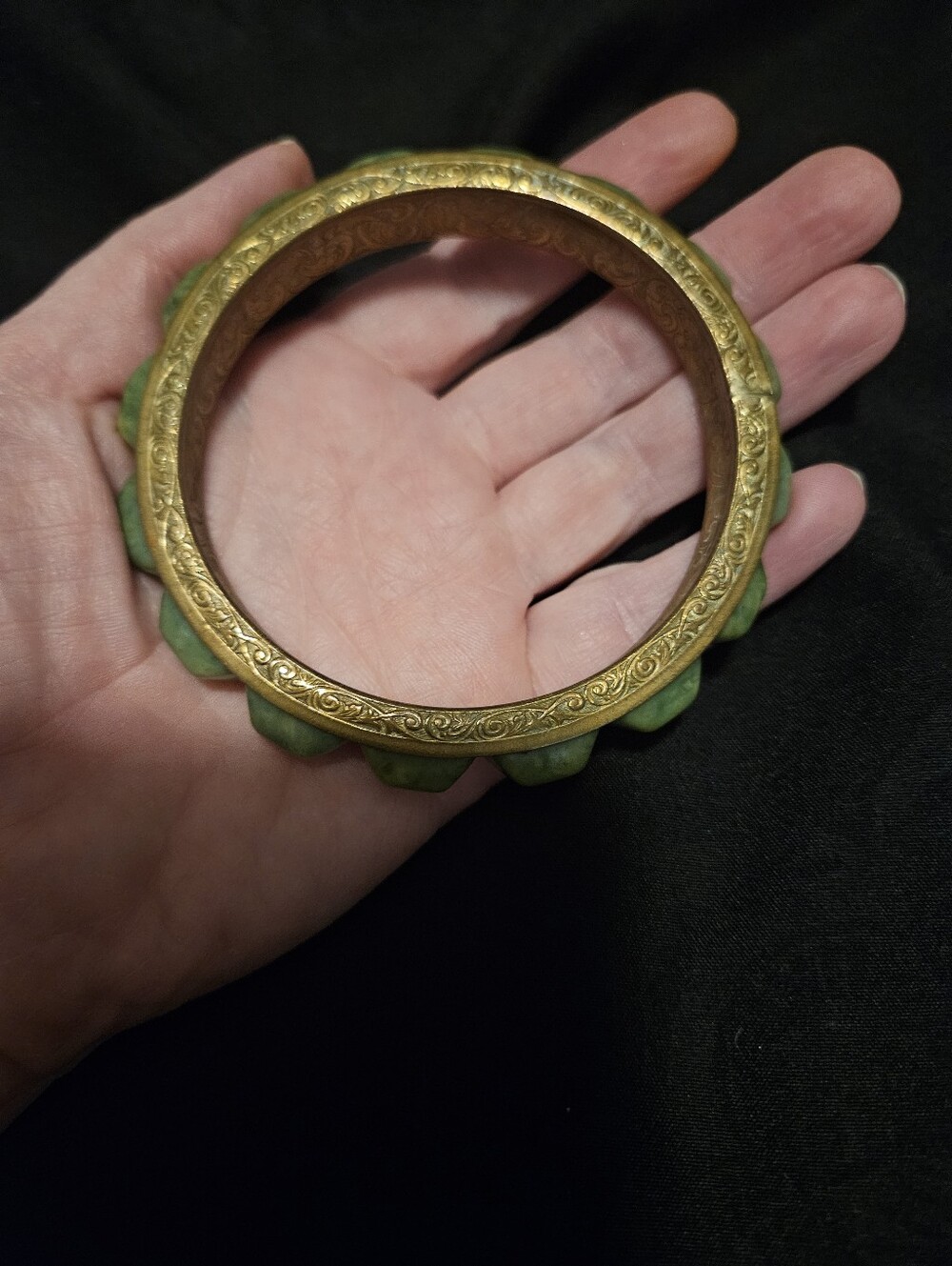 Vintage 1930s Art Deco Bakelite Brass Bangle Creamed Spinach Marbled Segmented - Picture 3 of 13